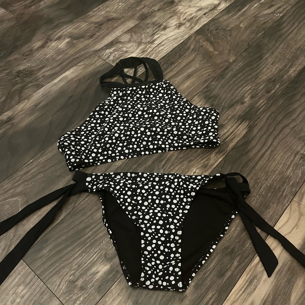 POLKA DOT BIKINI